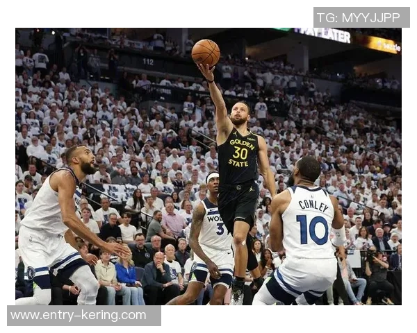 库里三分大赛决赛狂飙20球创历史纪录震惊全场再度证明射手之王地位 库里三分大赛决赛狂飙20球创历史纪录震惊全场再度证明射手之王地位